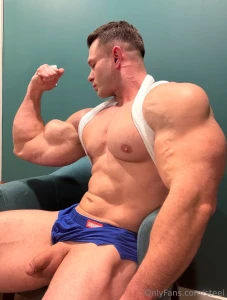 Pic your fave and cum to it i m not asking part 1