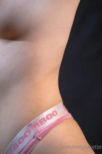 Je veux que tu glisses sur le sol je veux qu on s puise sur le divan