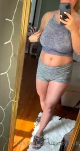 Thought i would take a break from cleaning to say good morning to all