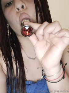 Look at my naked body getting my anal pug while bouncing my ass