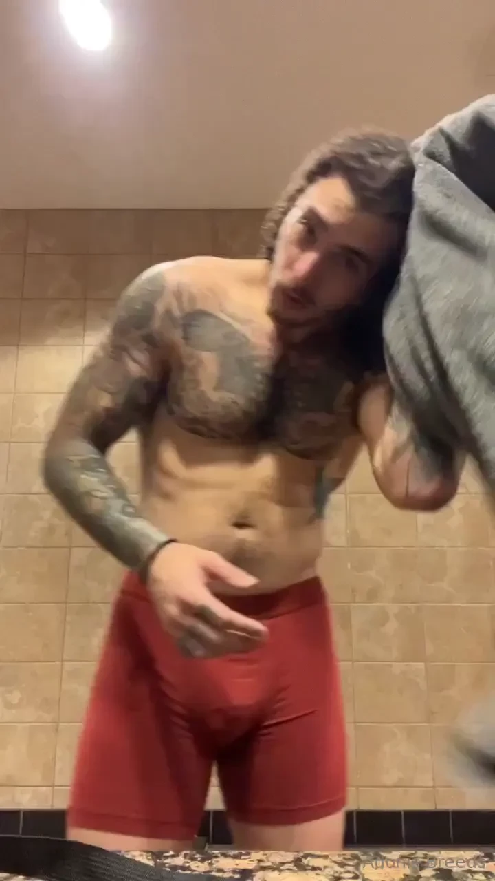 I just posted a new video for free on my vip set up a sneaky camera 
