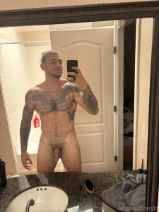 Ok chat i m gonna start doing free live shows every sunday solo