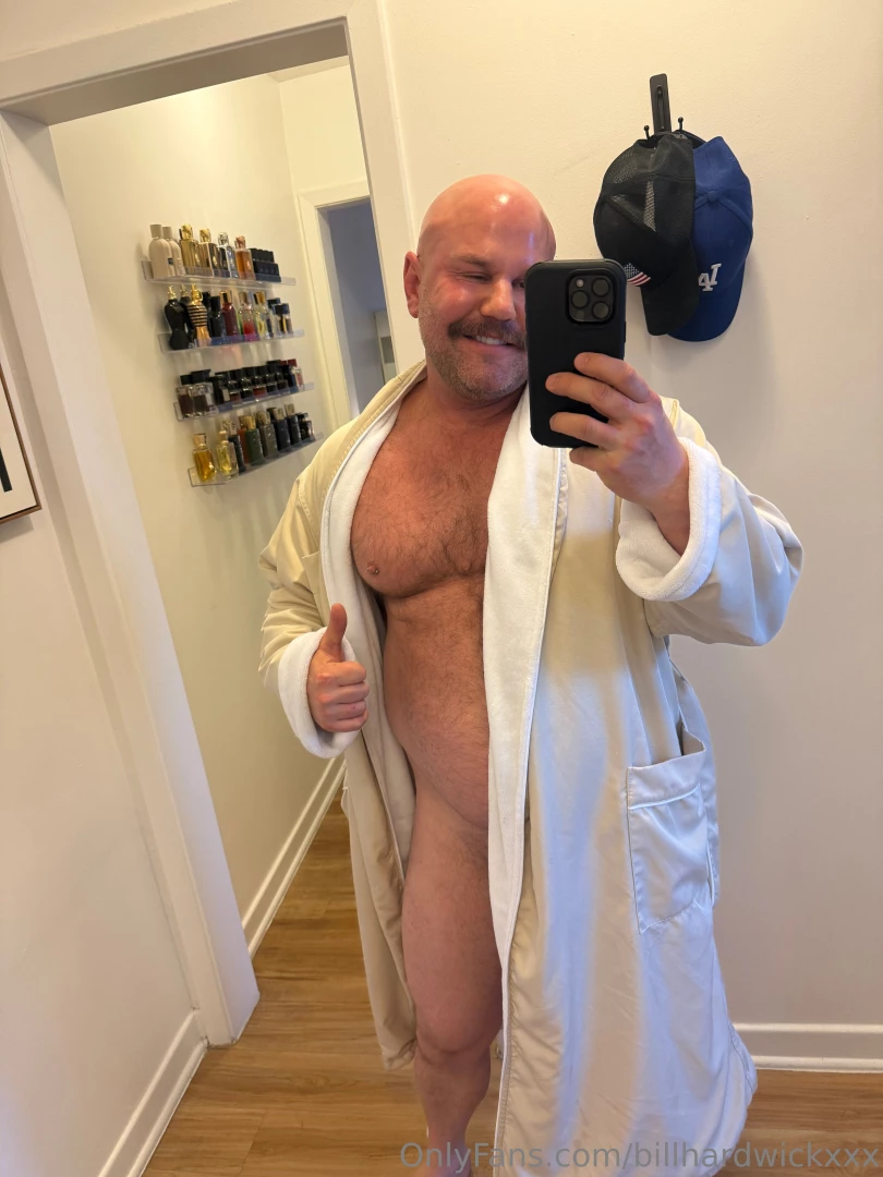 Dad is home outta the shower welcome home champ 