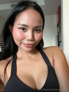 Felt cute took a quick pic before going to the gym