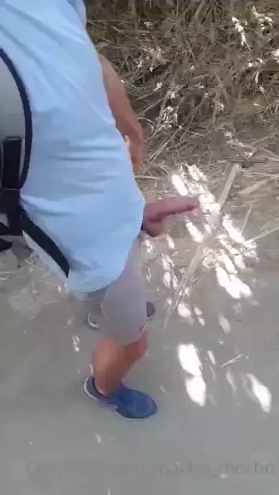 Walking hot 