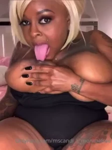 I was so horny when i woke up i had to try my new glass toy