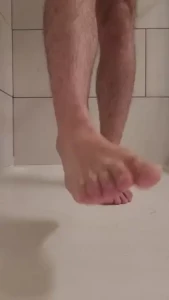 Thank u to my piglet piedxxx for his video request in the shower why