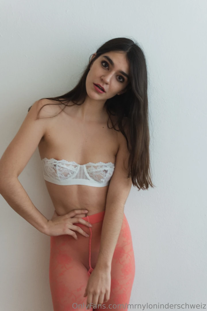 Gera in pink patterned pantyhose pt 3 i don t remember the brand to be part 17 