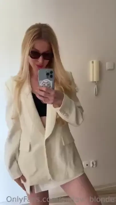 Does it suit my business style or is it better just to be in a bikini 