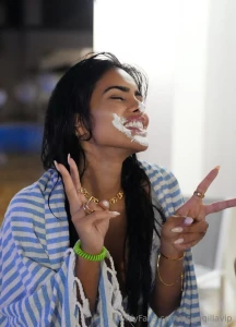 Gimme a kiss part 44