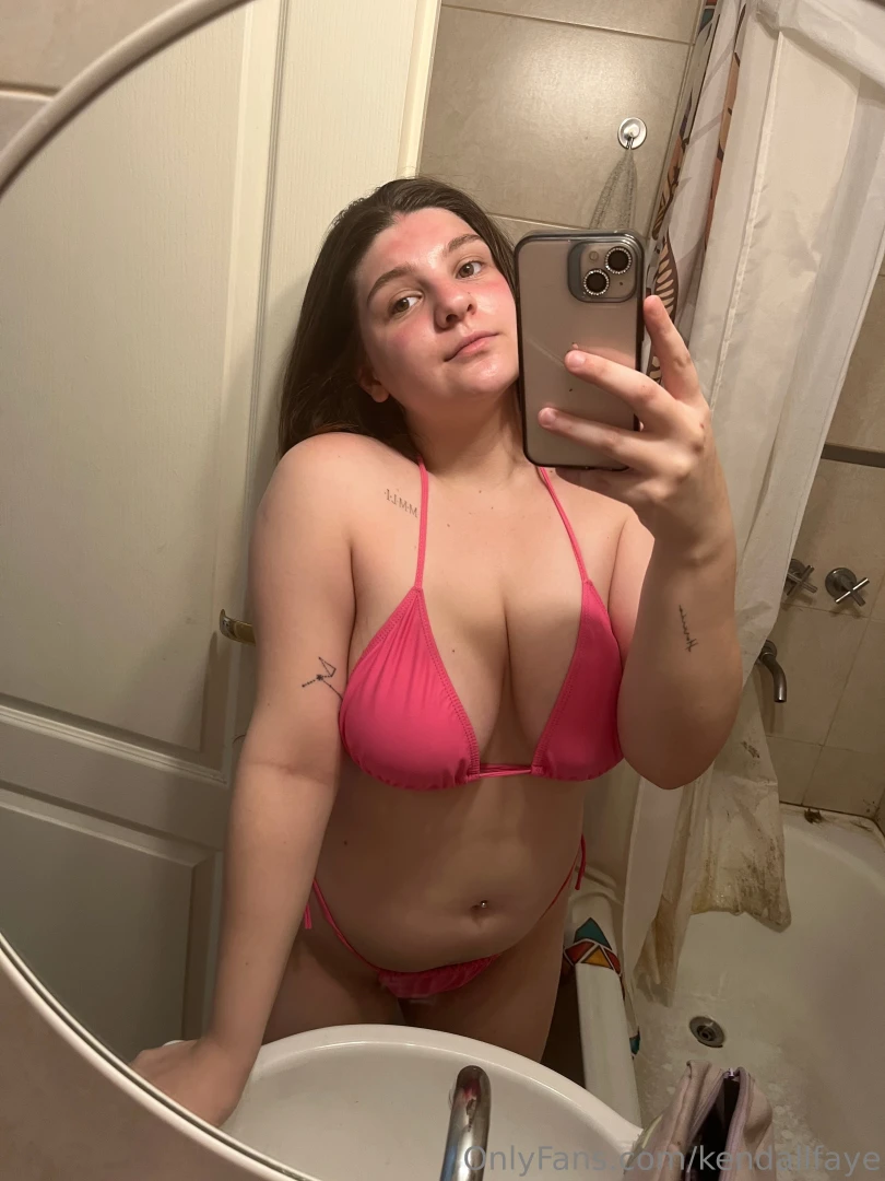 Made this one for the kind of guy who knows how to ruin girls like me 