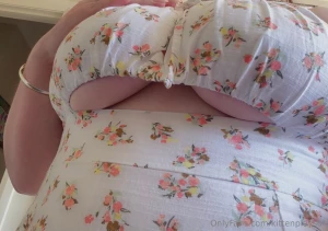 Underboob counts toward titty tuesday doesn t it cheeky video over on