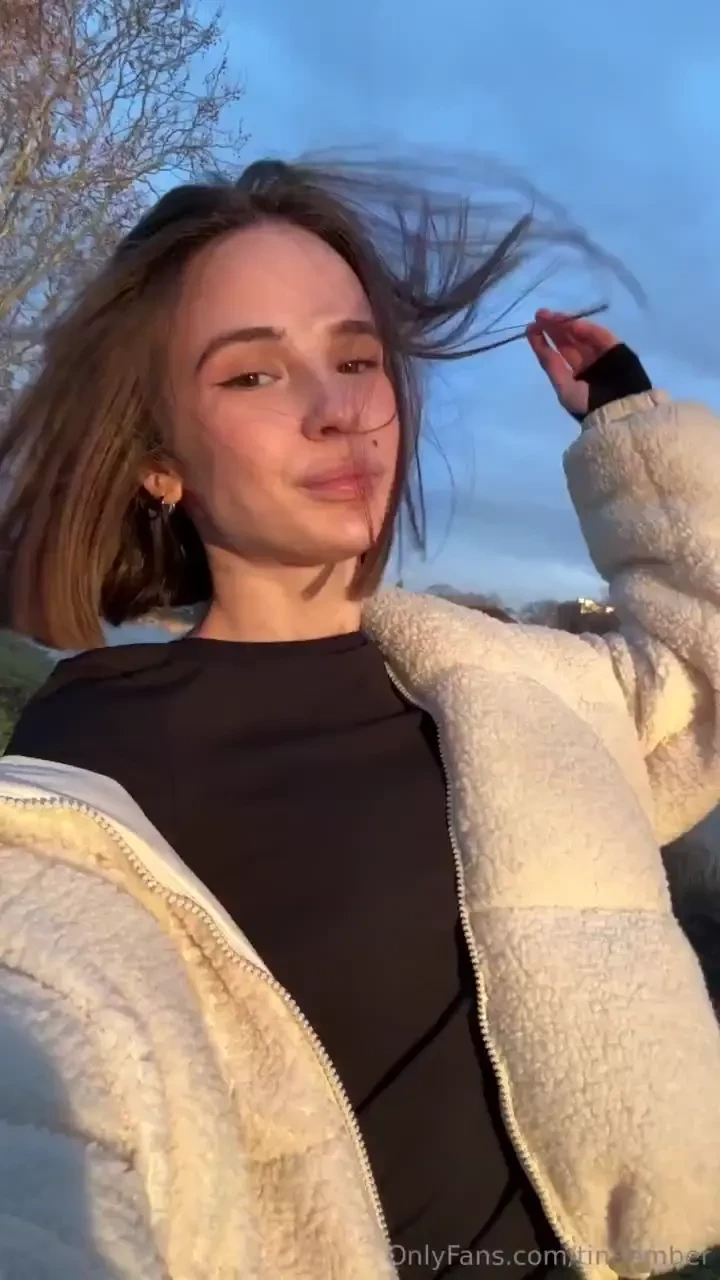 Sometimes i love grabbing my headphones playing my playlist loud and 