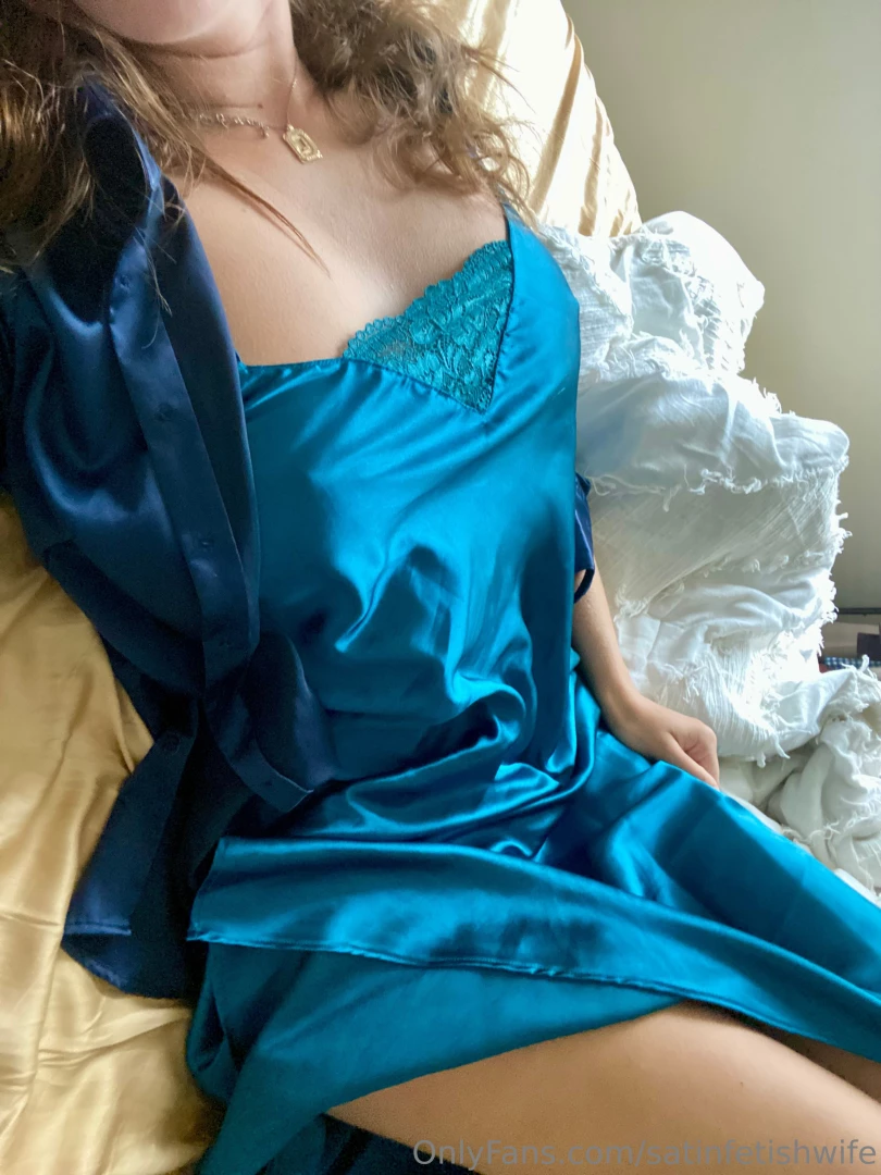 Alright satin lovers it s outfit pick time i ve got two sleepwear part 1 