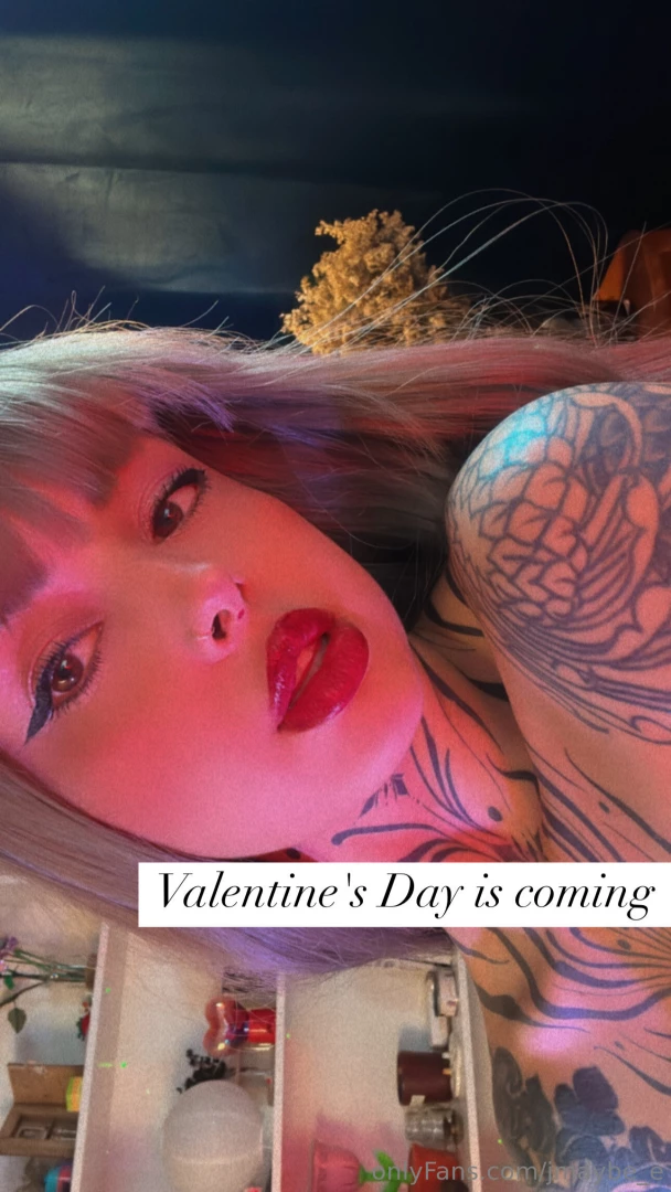 There are two new discounts for new and expired subs on my exclusive 