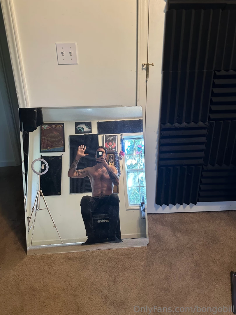 Lemme see those dicks and give you some dick ratings pricing is on my 