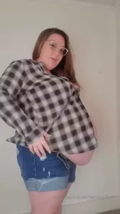 New clip coming wednesday 9 months pregnant amp mommy outgrew all of part 1