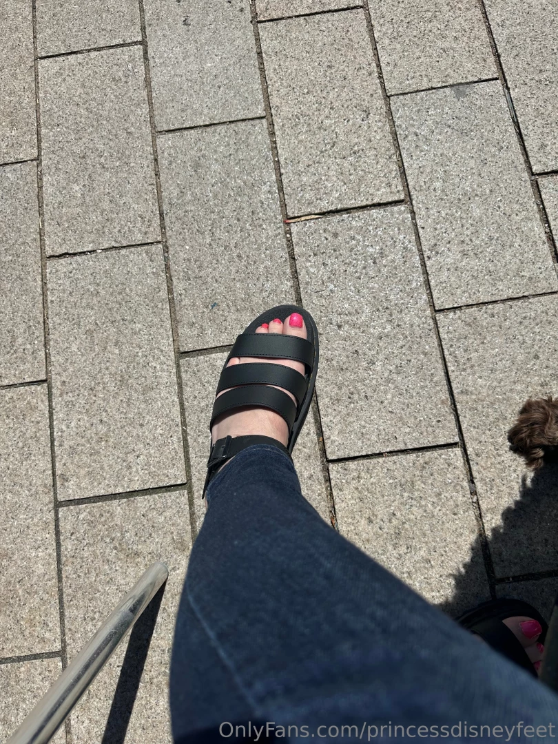 Summer feet - new shoes 