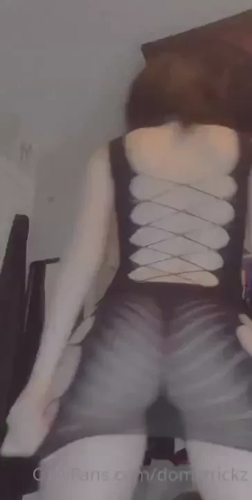 Some twerking for yew 