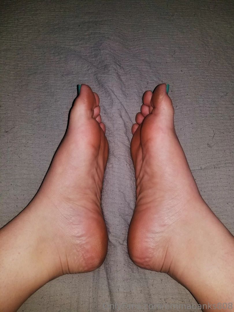 My feet are so yummy part 2 