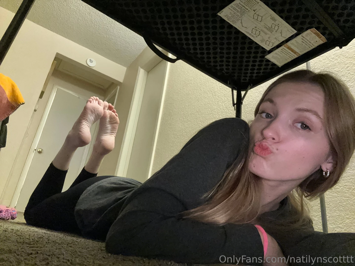 A couple more pics in the pose part 1 