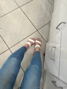 Baby blue toes part 18