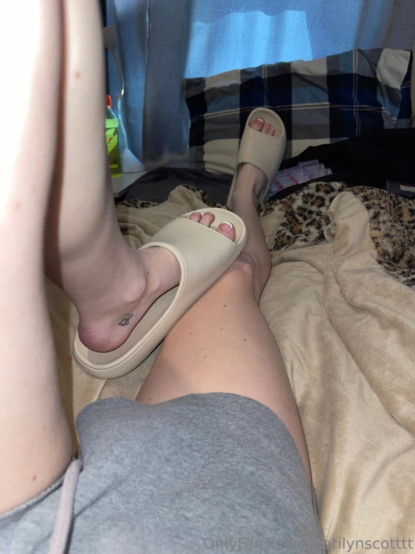 Here s a tiny bundle of french toes sandals and soles one short video 
