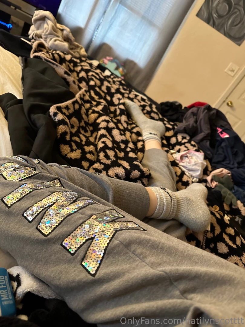 Gray nike crew socks because it s too cold here part 26 