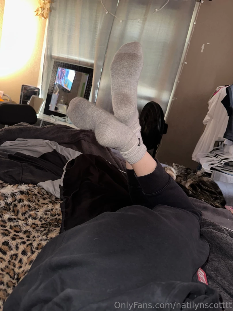 Gray nike crew socks because it s too cold here part 25 