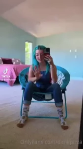The bouncy chair