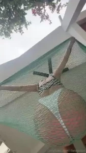 Booty hammock swing
