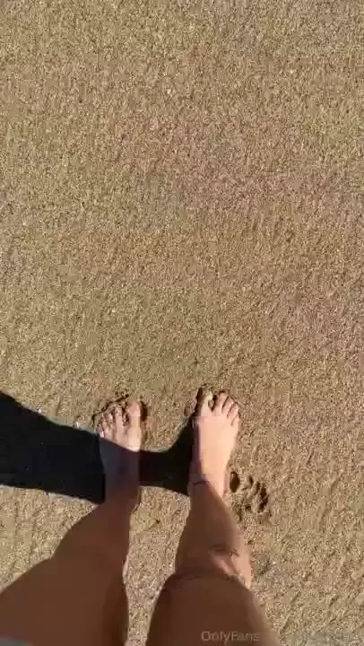 This one s for the 0 people on here that enjoy feet content my toes 