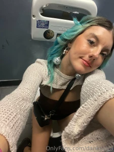 Lipstick smeared from making out in the club part 1