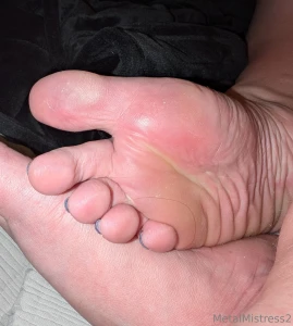 I see you still haven t sent for the concert tickets for my birthday