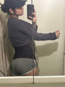 Some pics i took on vacation 3 these shorts rlly make me look caked up part 6