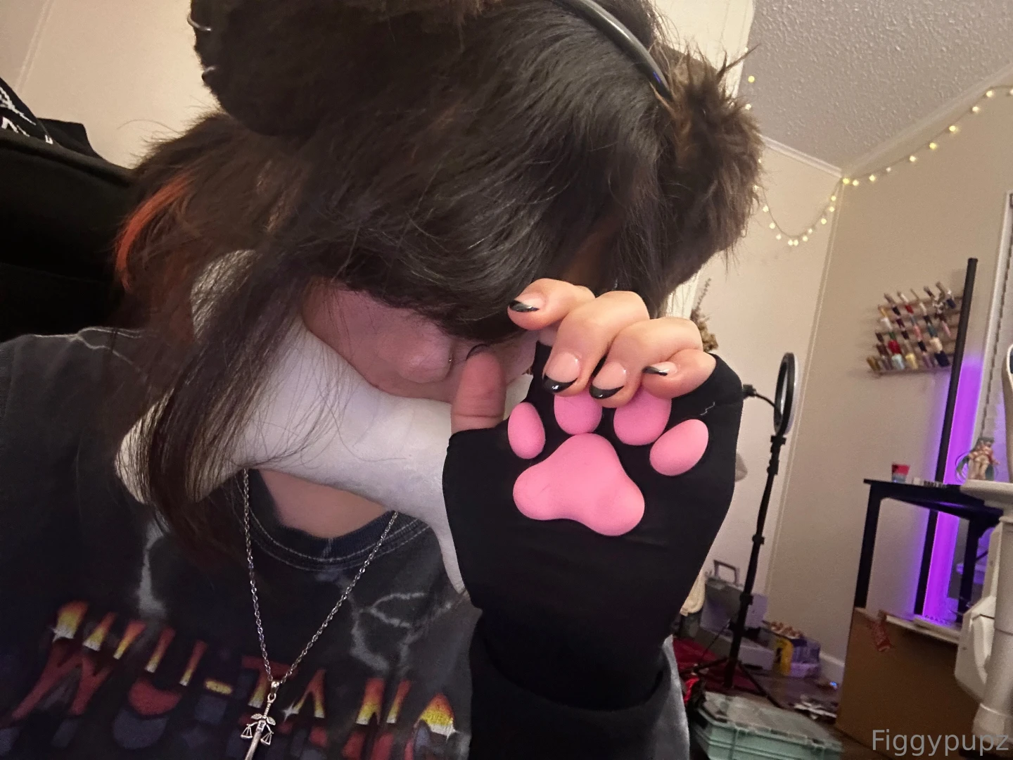 Just a puppy with her toys - part 4 