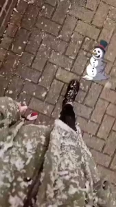 Schneit es bei euch auch schon entweder dick anziehen oder den kamin