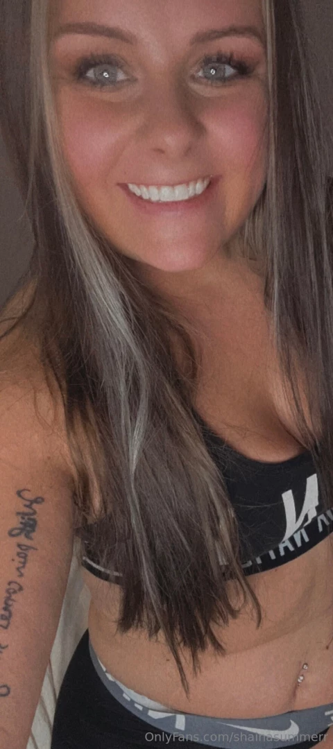 Happy thanksgiving thankful amp blessed what re you thankful for 