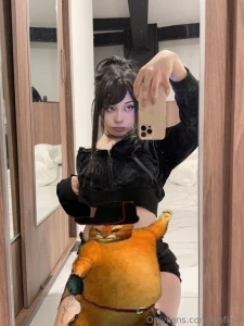 Goth mommy material 3 foto sin censura en dms