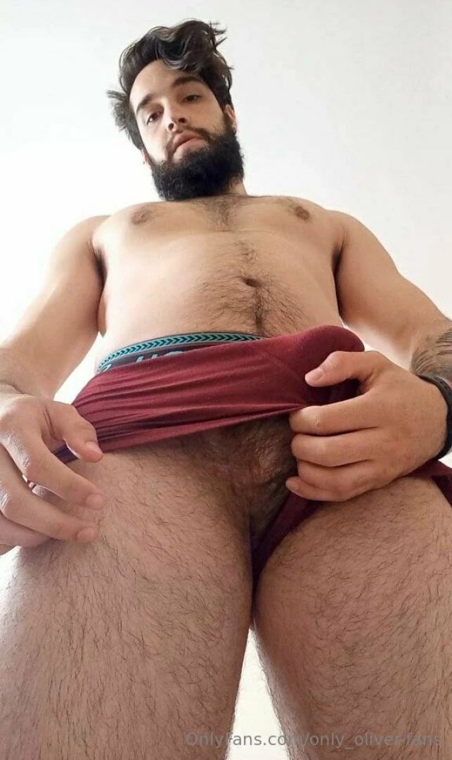 There s a video and more photos of this just swipe right 