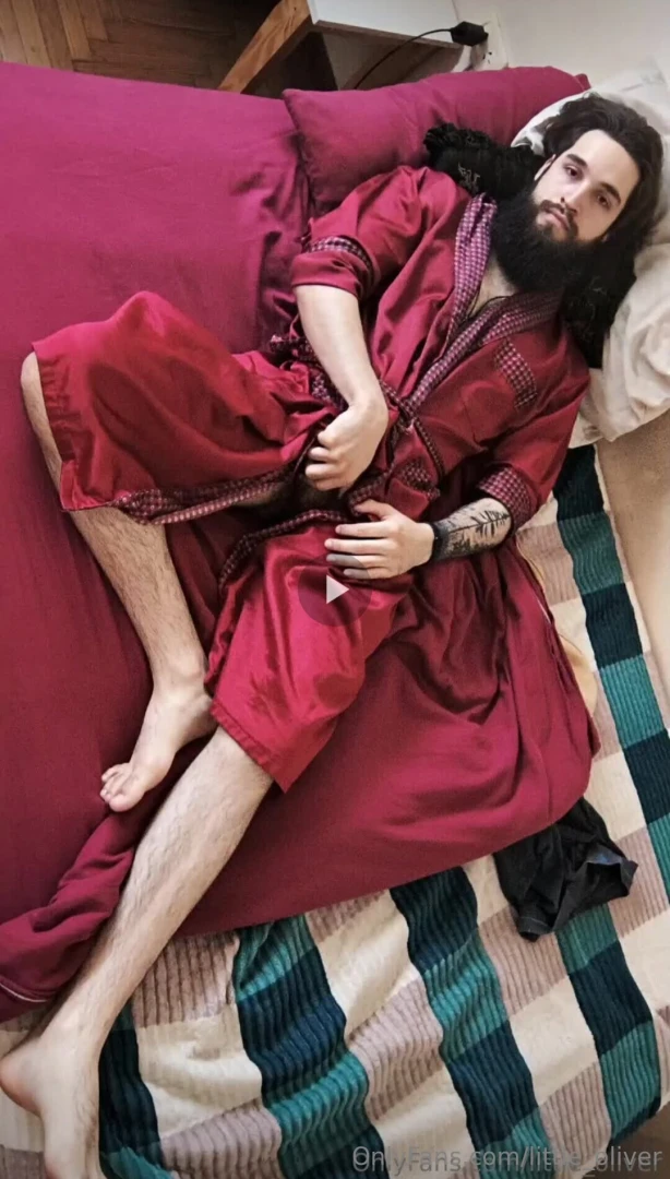 Would anyone like to see me without the robe 