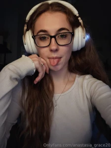 Are you into gamer girls part 28