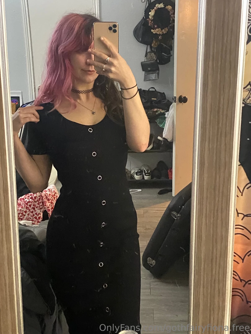 Hey all the nee ppl here i got a new dress 