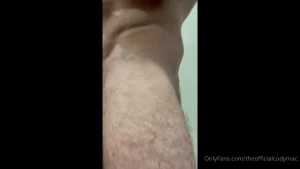 Stretching it out nice and deep codythirstythursdays