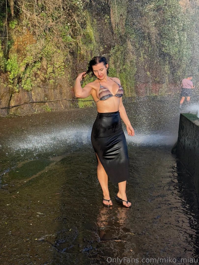 Photo dump madeira day 3 miko 3 