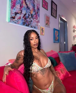 Happy 2025 subscribe to missbnasty to chat with me part 1