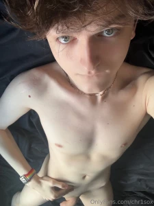 Good morning cuties reminder that i do custom videos and pics dm me if part 1