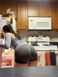 This ones for the men who eat part 3