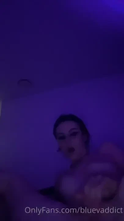 Solo sunday wanna see what i got up to last night check ur dms for a 