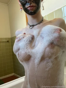 Hehe there s no better feeling than someone rubbing their hands over part 32